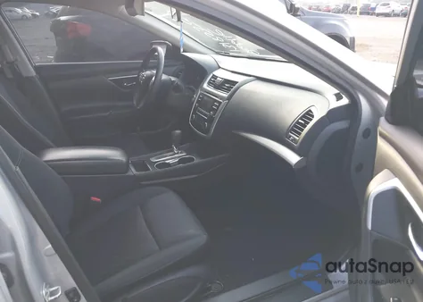 2017 Nissan Altima 2.5 S из США, поврежденный, VIN 1N4AL3AP3HN365768